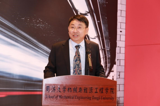 裸聊视频
院长卞永明教授致辞 裸聊视频
院长卞永明教授致辞